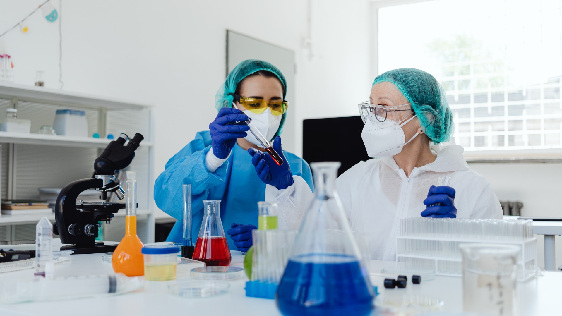 How Are Turnkey Solutions Transforming Biotech Pharma Facility Setup?